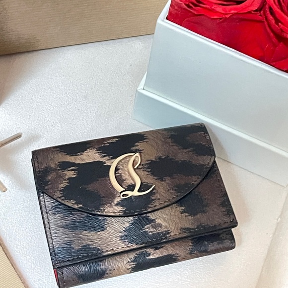 CHRISTIAN LOUBOUTIN CL debossed leopard-print leather wallet $750 NEW - Picture 3 of 17